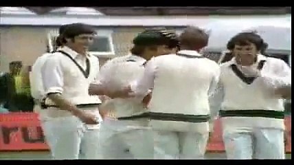 Eng vs Aus, World Cup semi-final, Leeds 1975 - Eng innings