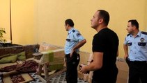 Baskına Gelen Polisleri Görünce Yüksek Sesle Kur'an Okumaya Başladı