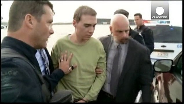 Condanna all'ergastolo per Magnotta, il pornokiller canadese che fece a pezzi uno studente cinese