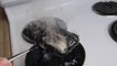 Boil iPhone 6 Smartphone in Coca-Cola : worst idea ever : heavy smoke!