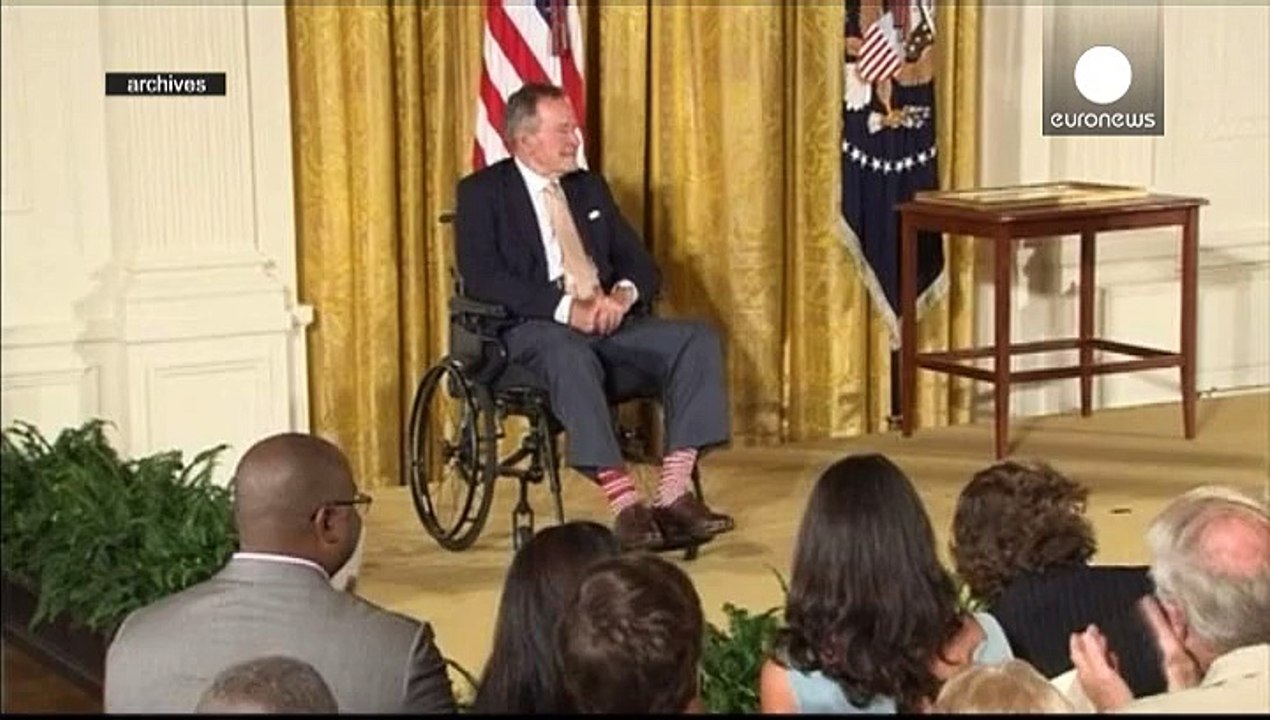 George Bush senior wegen Atemnot im Krankenhaus