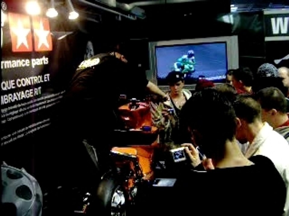 Stunt SL Tech au Paris Tuning Show