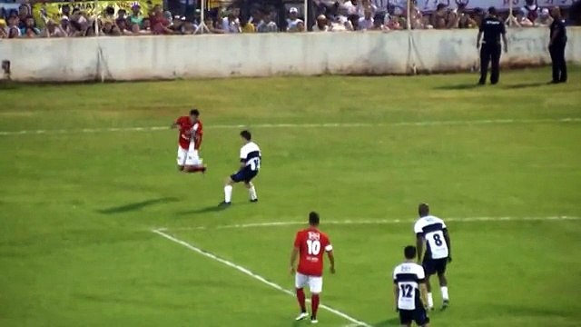 Neymar Scores Incredible Rainbow Flick Goal