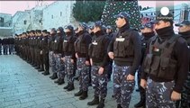 500 policías palestinos vigilan las calles de Belén durante la Navidad