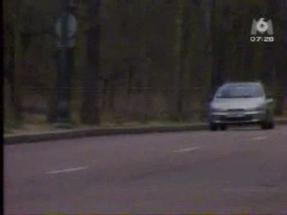 Michael Youn - scooter