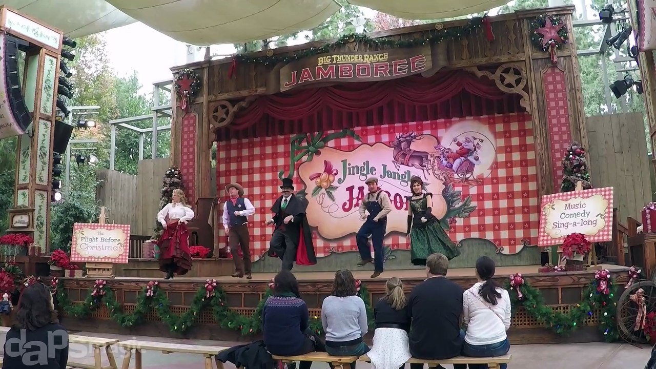 The Plight Before Christmas - Disneyland Holiday Time 2014