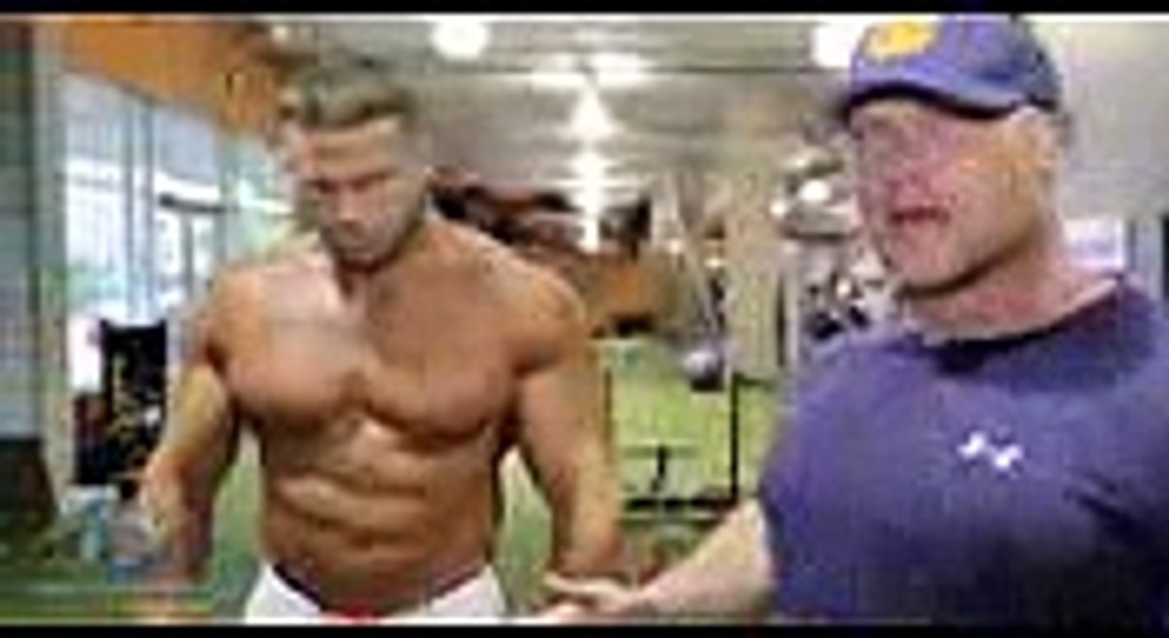 bodybuilding training Ben Pakulski Teaches Optimal Ab Training for Six Pack Abs