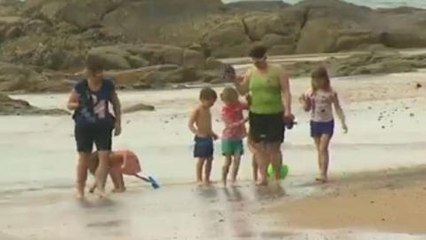 Thai tsunami survivors rebuild their lives