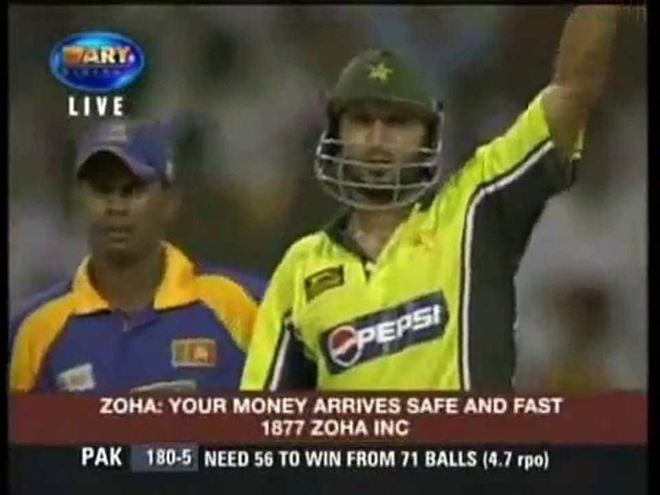 Shahid Afridi 4 Sixes and 2 Fours in an over - Video