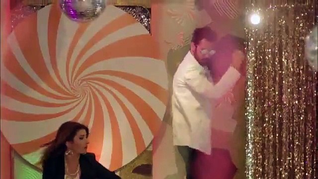 Yaren & Karlos - Tarzımsın Farzımsın ( Official Video )