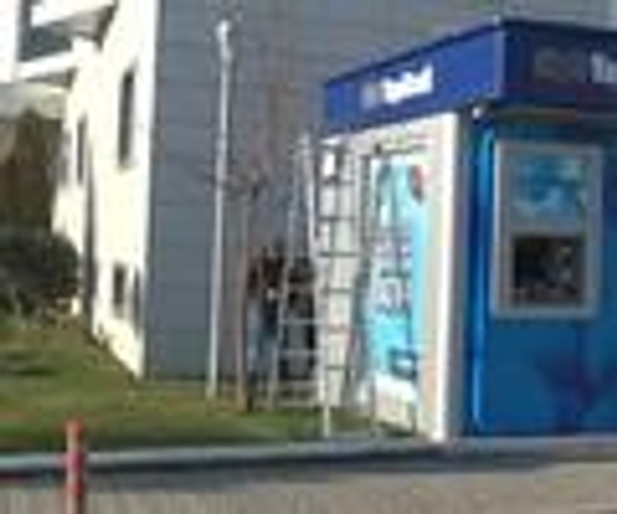 Reklam firması çalışanı  soyguncu sanıldı