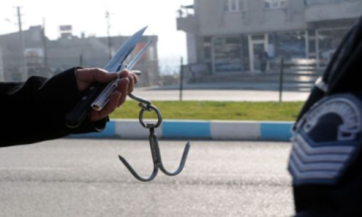 Ksü'de Karşıt Görüşlü Öğrenciler Arasında Gerginlik