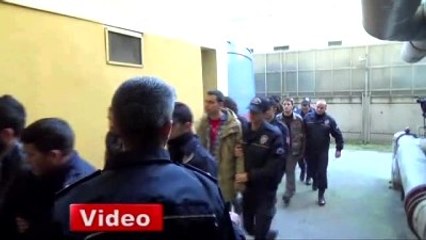 Kocaeli Üniversitesi'nden 17 Öğrenci Adliyeye Sevk Edildi