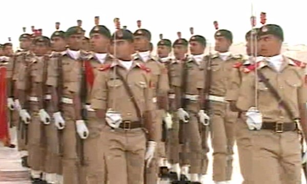 Change of guards ceremony held at Mazar-e-Quaid