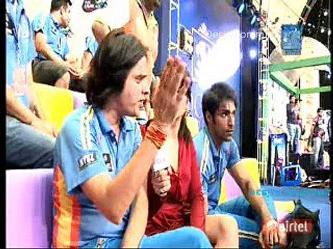 Box Cricket League (BCL) 25th December 2014 Part 4