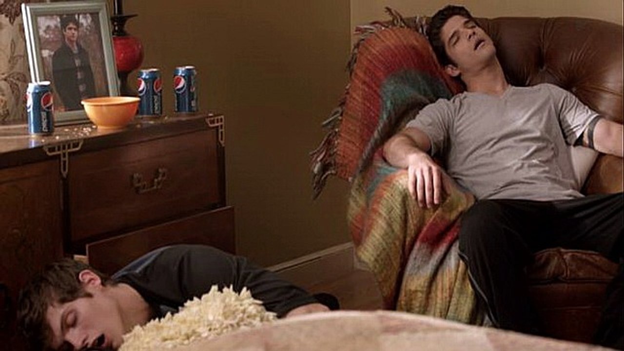 Teen Wolf Season 4 Episode 1 - The Dark Moon - Full Episode LINKS