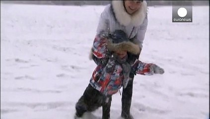 Eingeschneit: Moskau versinkt im Schneesturm