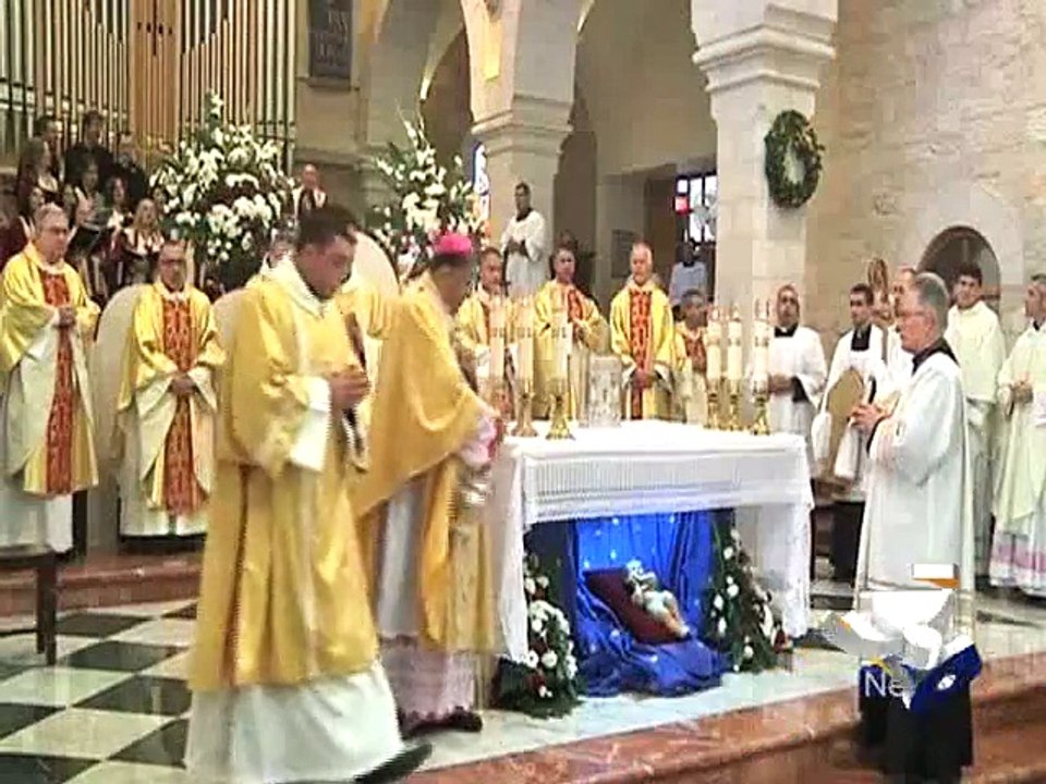 Pope to address world's woes in Christmas message-Geo Reports-25 Dec 2014