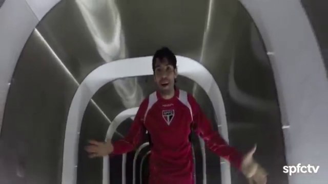 Em clima de festa, elenco do São Paulo manda recado de Natal