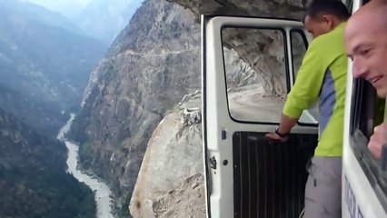 yükseklik korkusu olan izlemesin