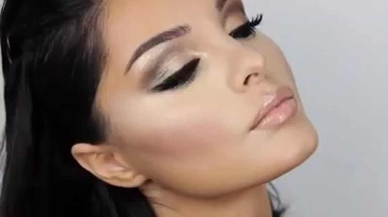 Kim Kaardashian Inspired Makeup Look