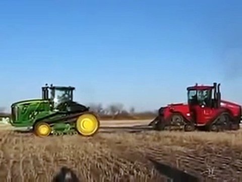 Case Vs John Deere Paletli traktör çekişmesi