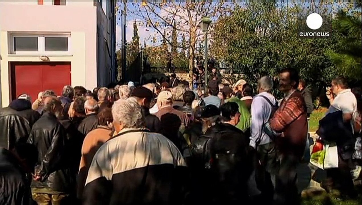 Atene: Anziani e soli, la capitale greca offre loro un pranzo di Natale