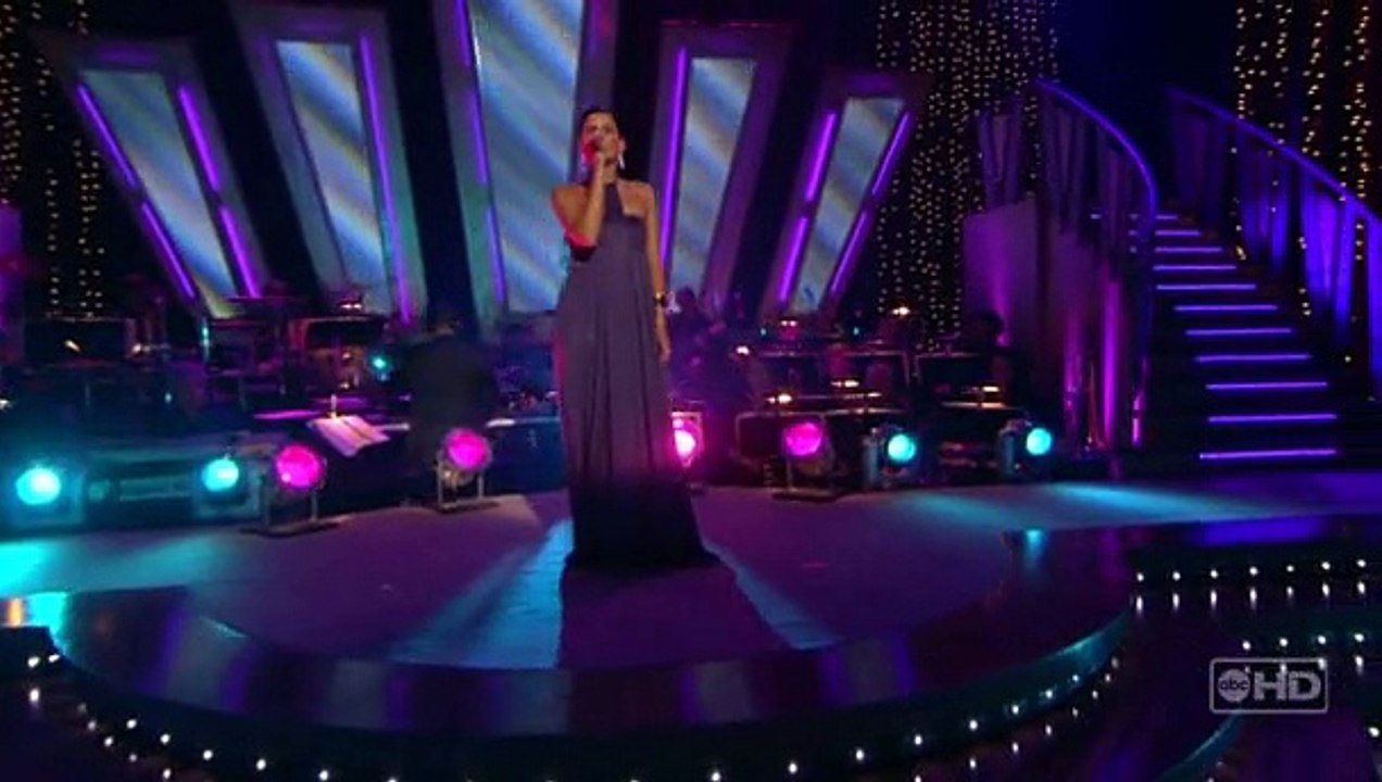 Nelly Furtado - 'I'm Like A Bird'