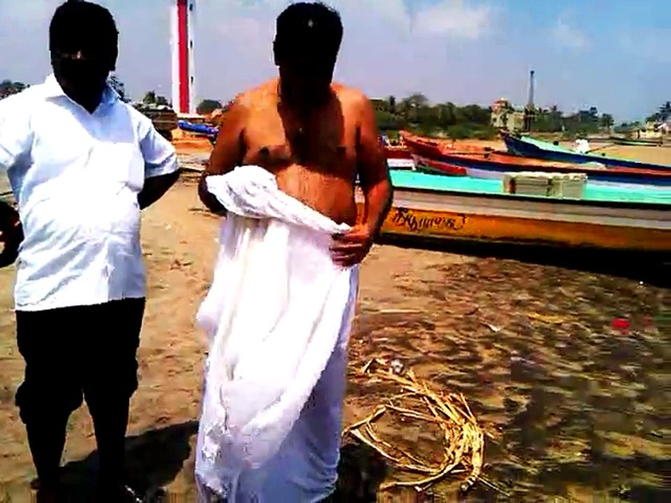 My Fathers funeral,to all my DMK friends.But DMK members never respect properly for my fathers death..........vol  18