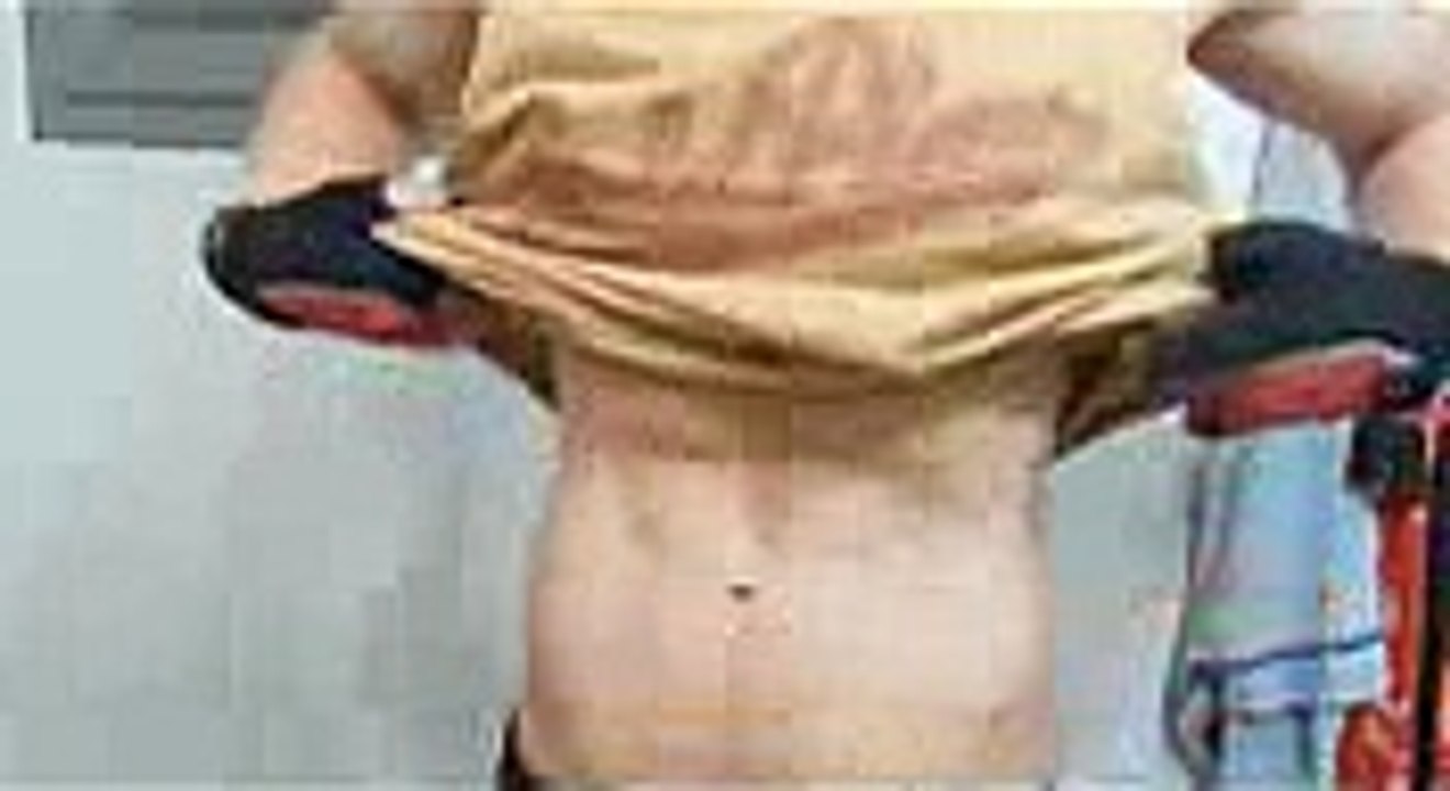 six pack abs flexing ripped muscles