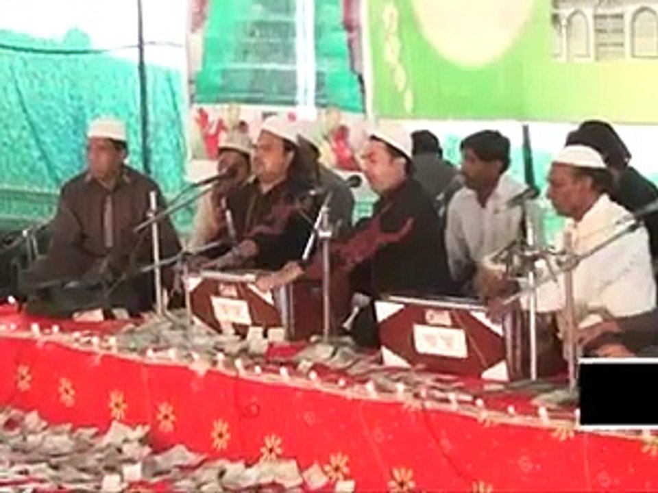 Bhaddar Sharif Qawwal Nov,2014... Kashif Zahid  Mattay Ali Khan at their peak Manqbat Sarkar Ghous Pak r.a