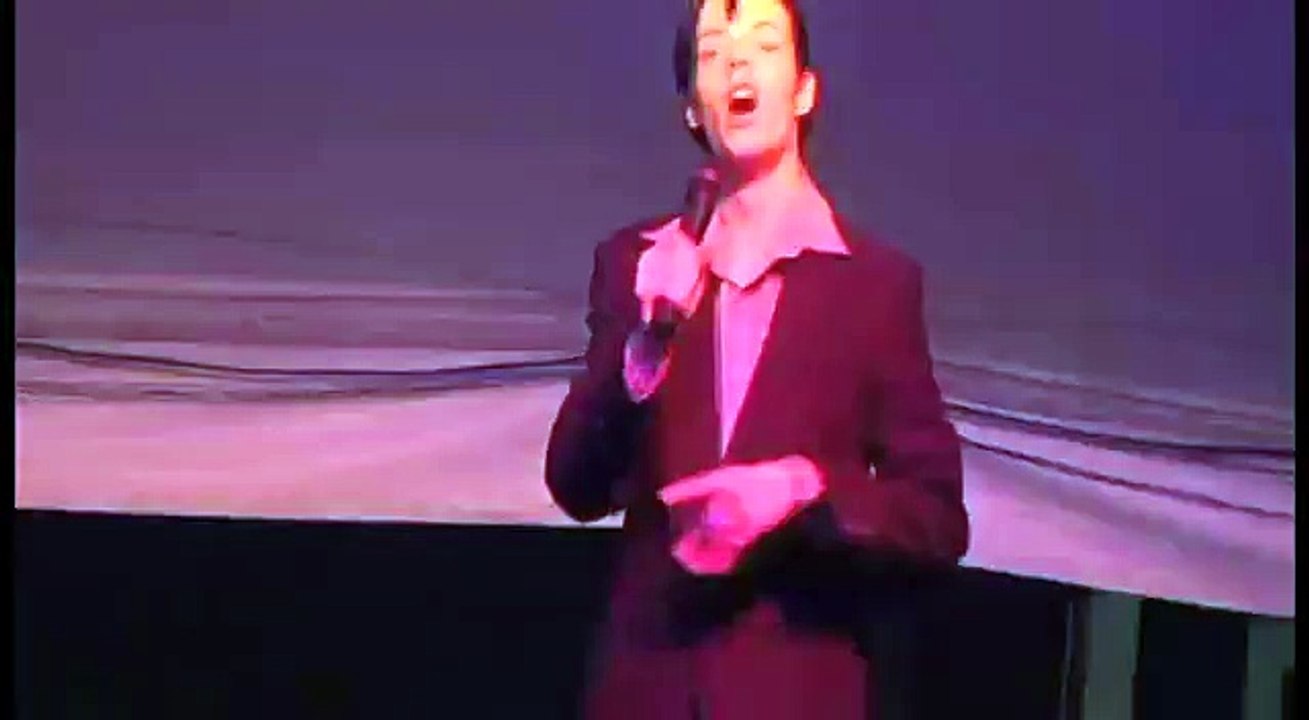 Alex Swindle sings Runaway at Elvis Week 2012 video