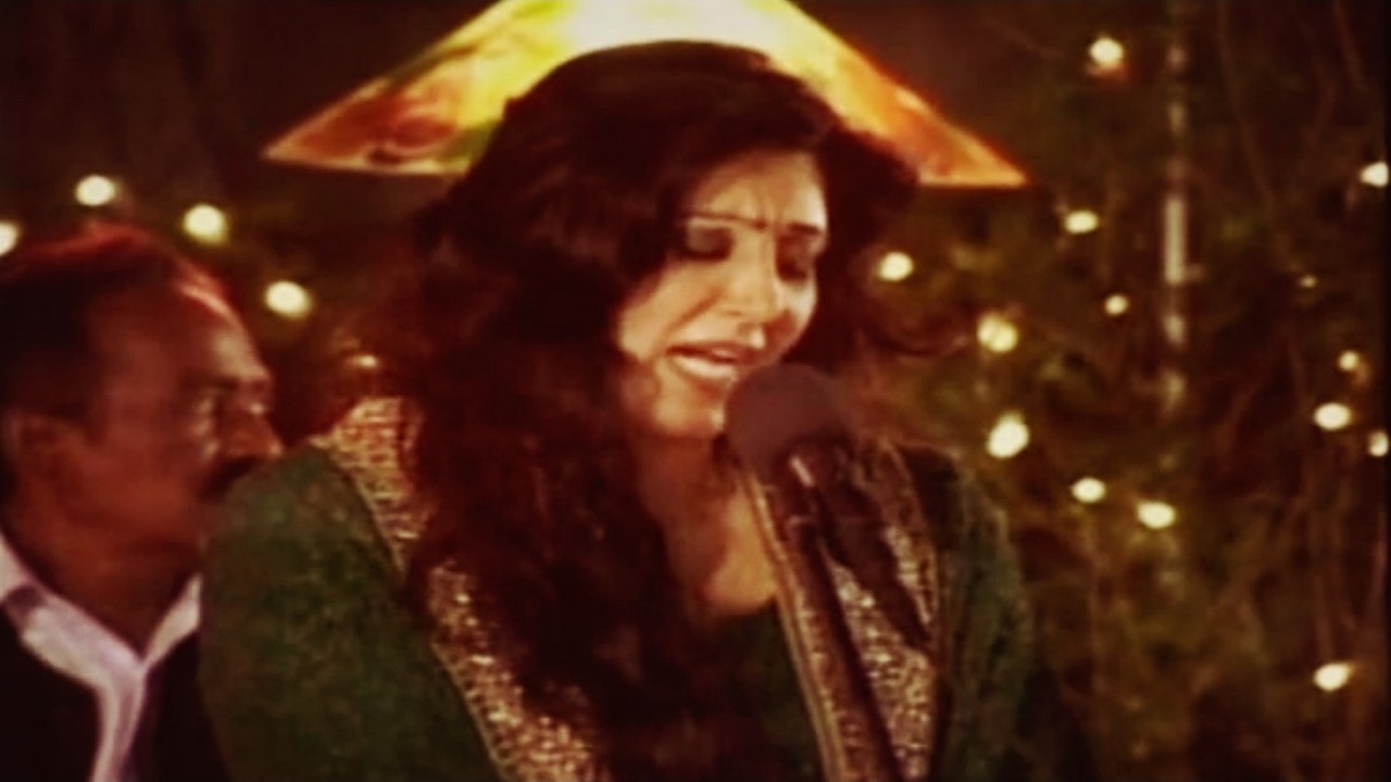 Naghma - Khalak Me Khalas Kare Da Emana De