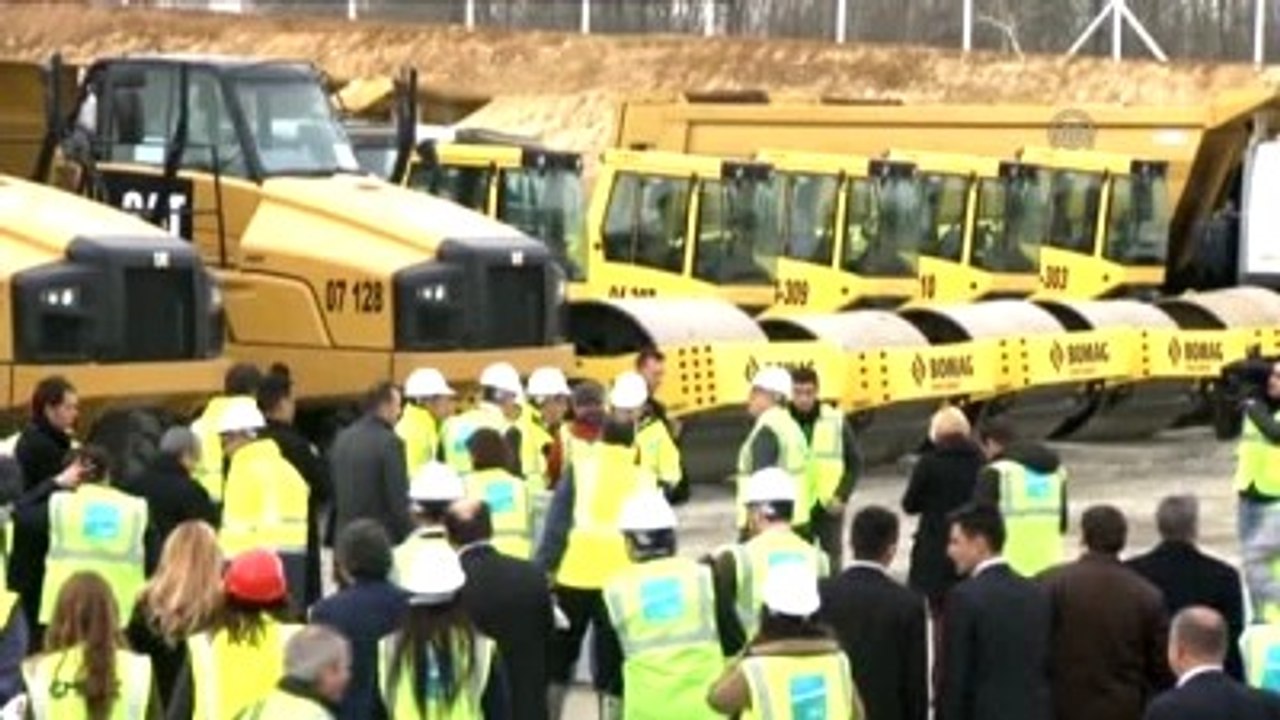 Ulaştırma, Denizcilik ve Haberleşme Bakanı Elvan (1)