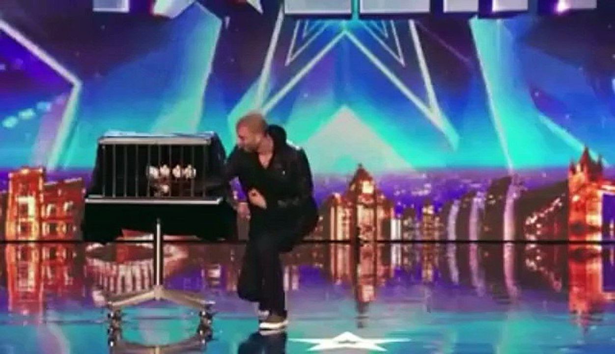 Russia Got Talent Amazing Performance Ever !
