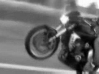 Compil stoppie, burn..