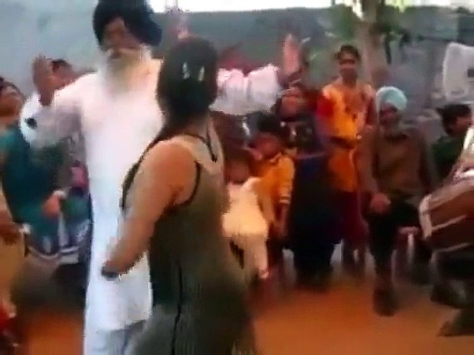 baba dancing - Video Dailymotion