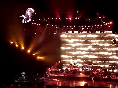 Shakira Oral Fixation Tour, Miami September 16, 2006