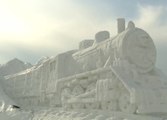 De monumentales sculptures en glace dans l'ouest de la Chine