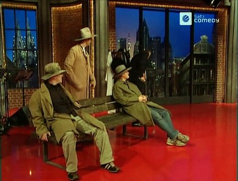 Die Harald Schmidt Show - 1350 - 2003-12-03 - Aleksandra Bechtel, Spiel mir das Lied vom Tod