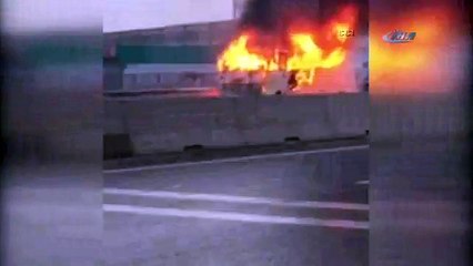 Servis minibüsünün yanma anı kamerada