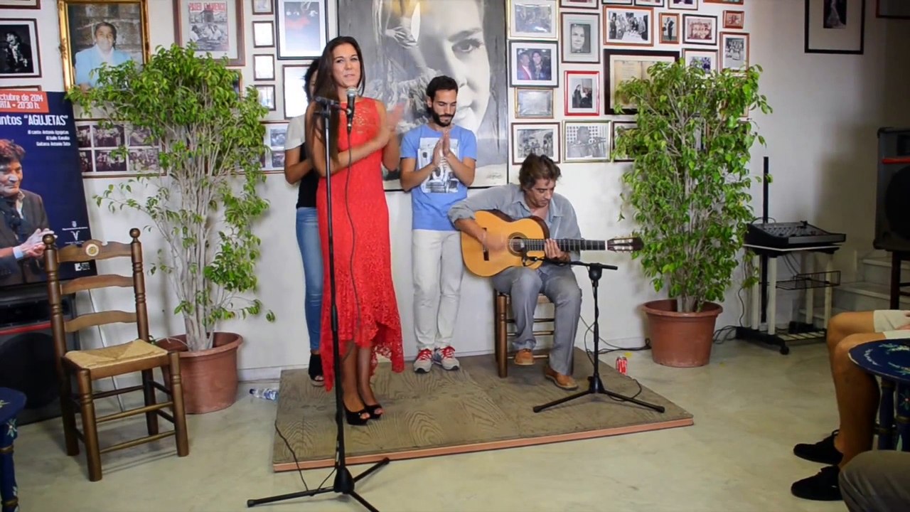 Marina - VIDEO 1 -Peña La Buleria. フラメンコ (1080p)