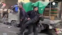 Suriye ordusu Halep'i varil bombalarıyla vurdu
