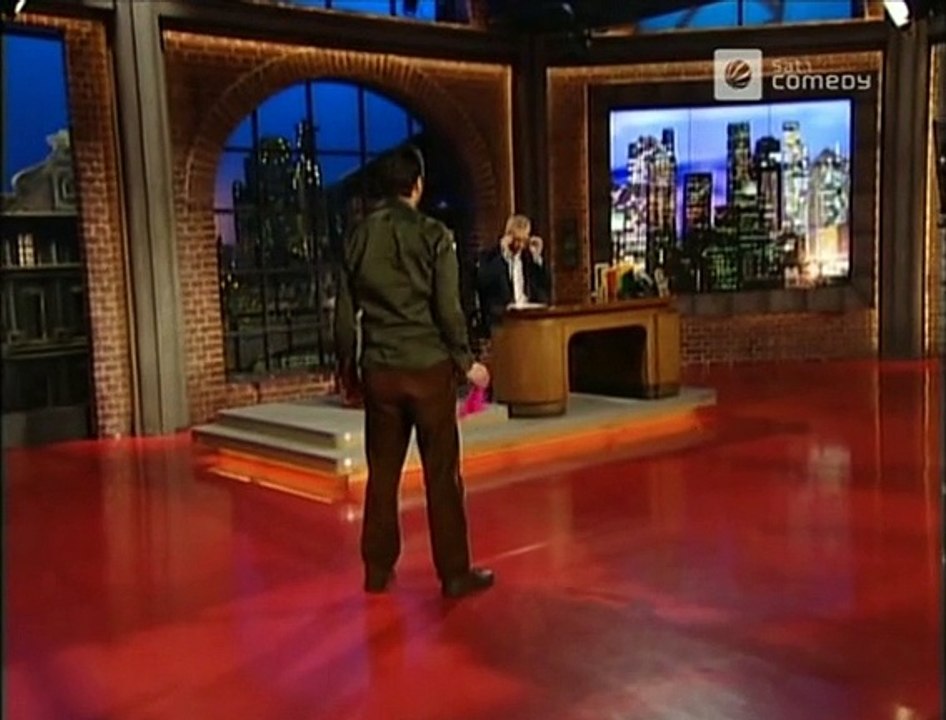 Die Harald Schmidt Show - 1361 - 2003-12-18 - Bettina Zimmermann, Orden für die Mitarbeiter