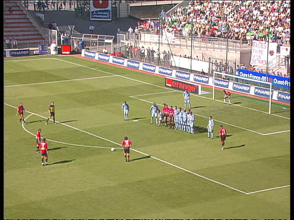 11/08/01 : Olivier Monterrubio (18') : Rennes - Monaco (3-0)