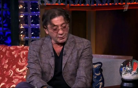 Вечерний Ургант [26/12/2014. в гостях Григорий Лепс vk.com/public64302028