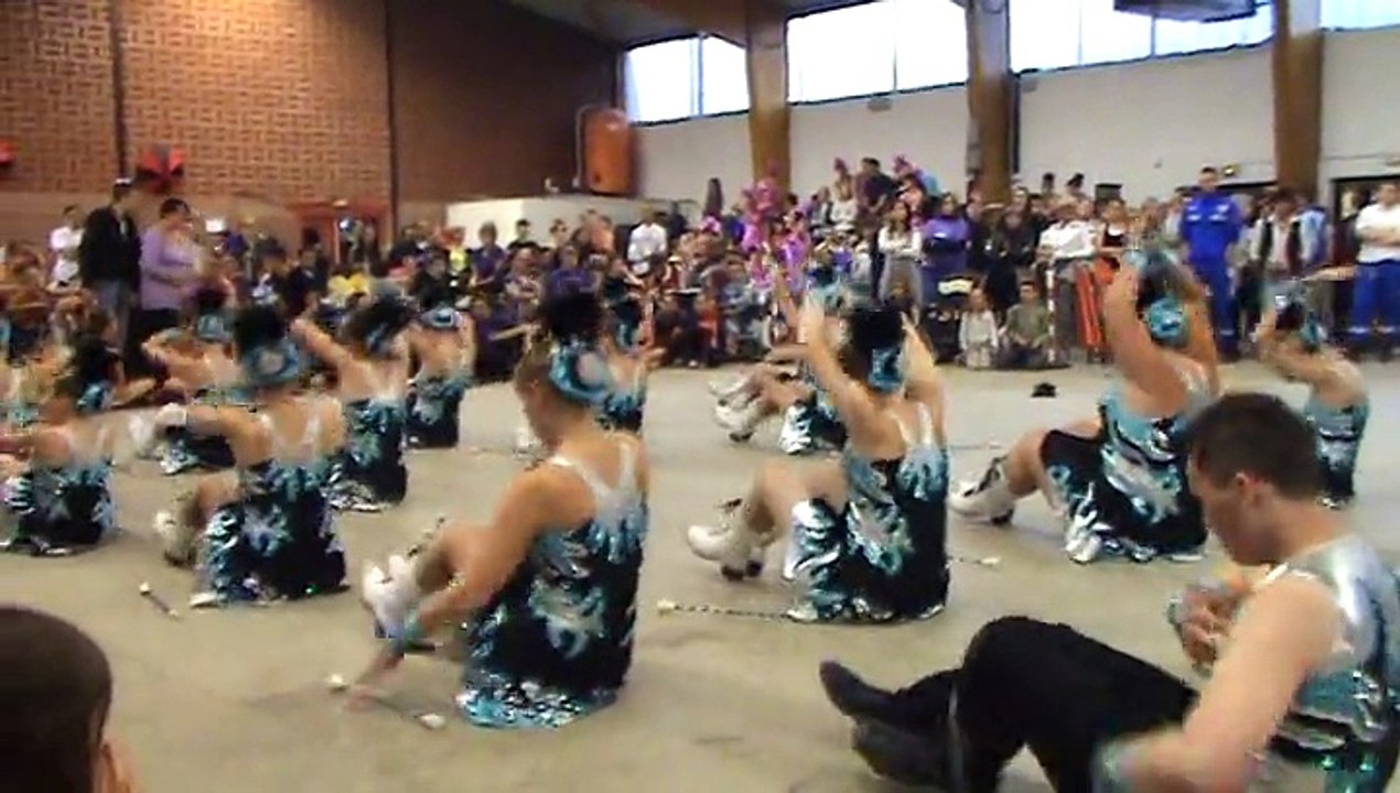 Les Majorettes D'esquelbecq a coudekerque branche 2009