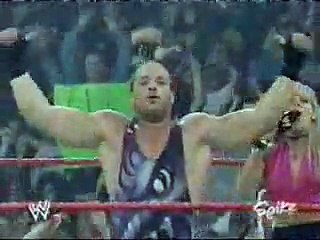 2003-09-29 - Rob Van Dam vs Christian