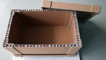 Shipping Transport Boxes
