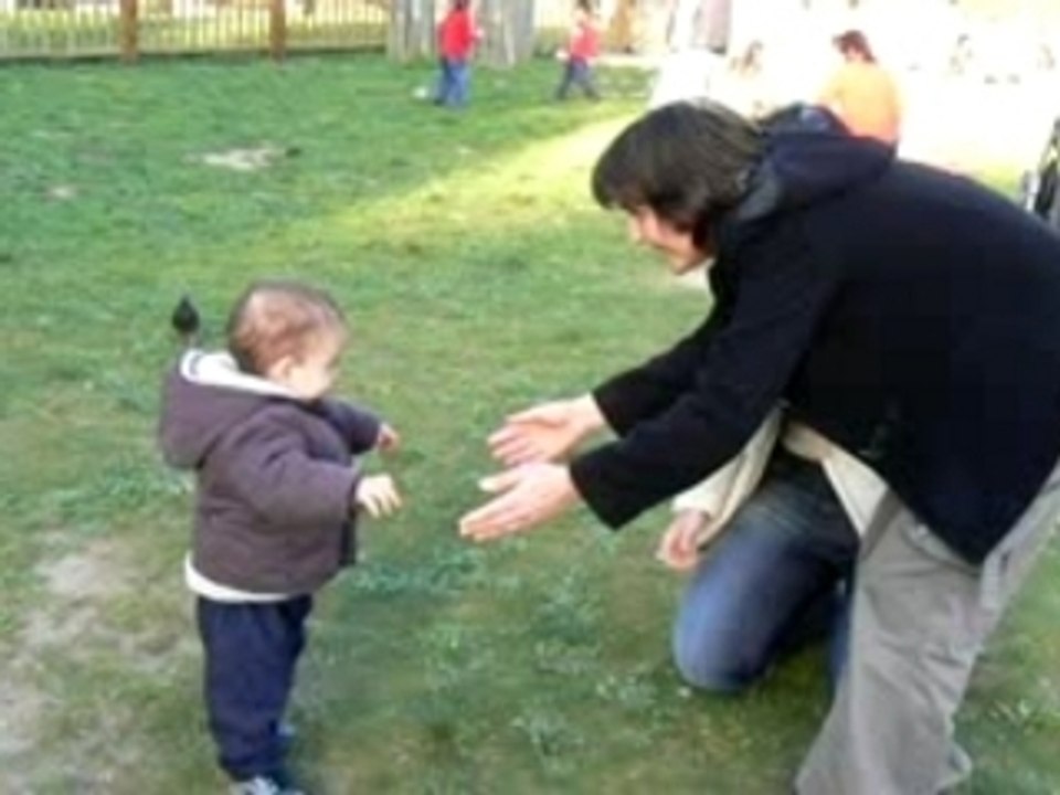Premiers pas de Maxime, 2